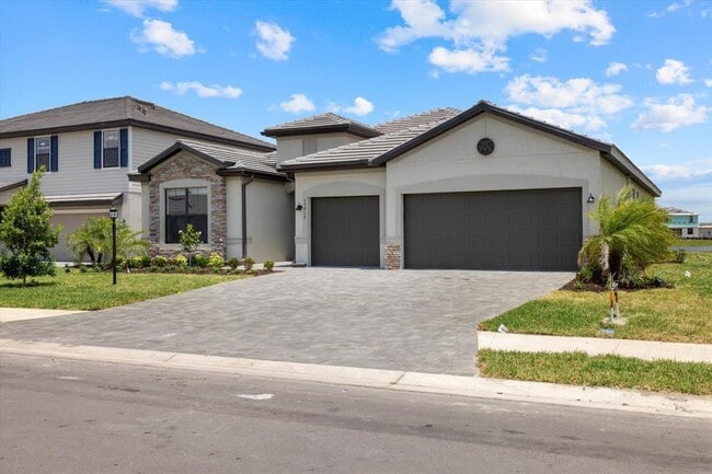 15012 Sea Salt Wy in Bradenton, FL - Building Photo - Building Photo
