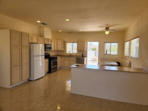 6349 Cahuilla Ave in Twentynine Palms, CA - Building Photo - Building Photo