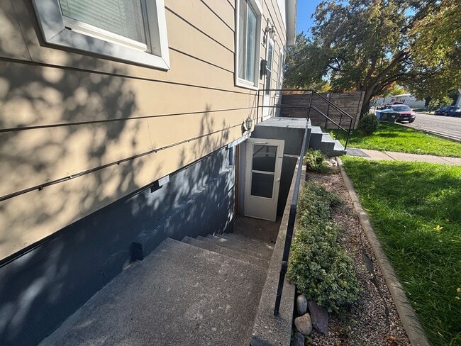 650 N 10th Ave in Pocatello, ID - Building Photo - Building Photo