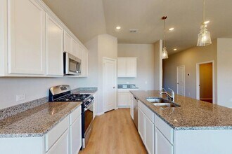 1613 Rushpea Dr in Royse City, TX - Building Photo - Building Photo