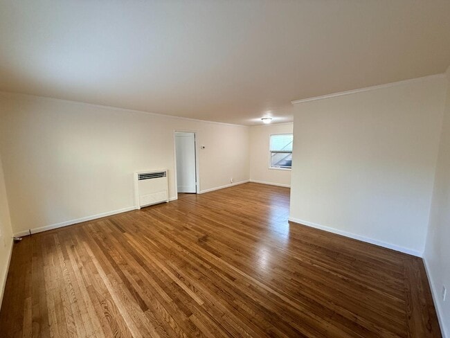 property at 816 Cowper St