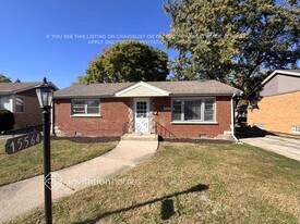15564 Gouwens Ln in South Holland, IL - Building Photo