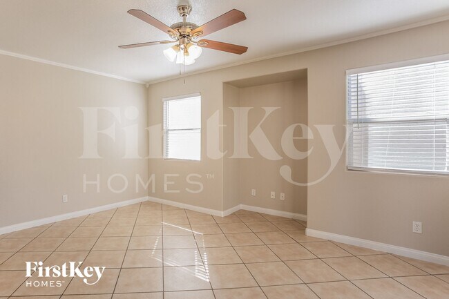 9360 Willow Meadow Ct in Las Vegas, NV - Foto de edificio - Building Photo