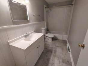 2819 18th St in Rockford, IL - Building Photo - Building Photo