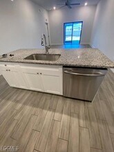 121 SE 13th St in Cape Coral, FL - Building Photo - Building Photo