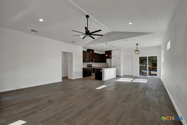 2549 Grandview Forest in Canyon Lake, TX - Building Photo - Building Photo