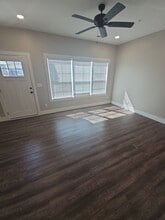 1646 S Jefferson Ave in Cookeville, TN - Foto de edificio - Building Photo