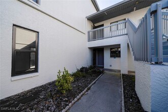 17456 Woodland Trace Dr in Ft. Myers, FL - Building Photo - Building Photo
