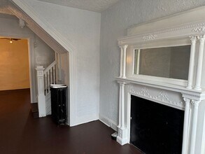537 Sanford Pl in Baltimore, MD - Building Photo - Building Photo