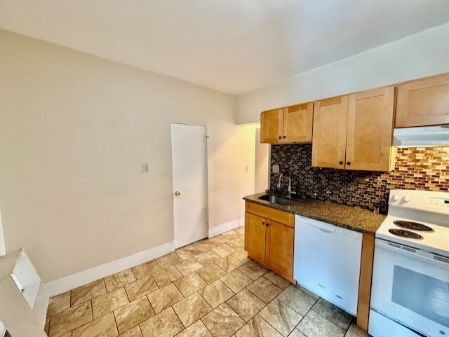 1407 Commonwealth Ave, Unit #1 in Boston, MA - Building Photo - Building Photo