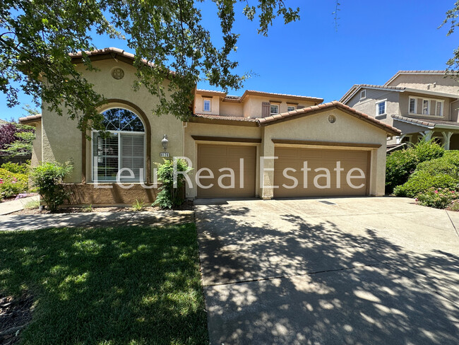8128 Damico Dr in El Dorado Hills, CA - Building Photo - Building Photo