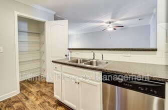 1071 Bridgeport Way in Leland, NC - Building Photo - Building Photo