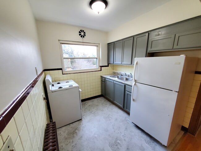 3358 boudinot ave, Unit 4 in Cincinnati, OH - Building Photo - Building Photo