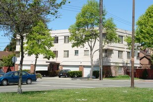 University Avenue Cooperative Homes in Berkeley, CA - Building Photo