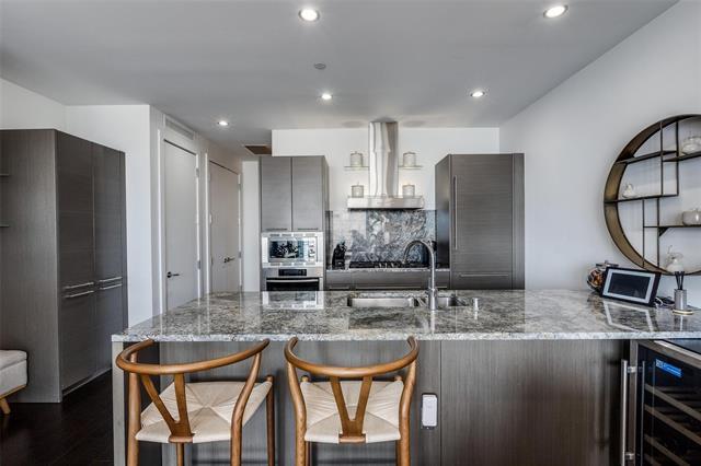 2900 McKinnon St in Dallas, TX - Building Photo - Building Photo