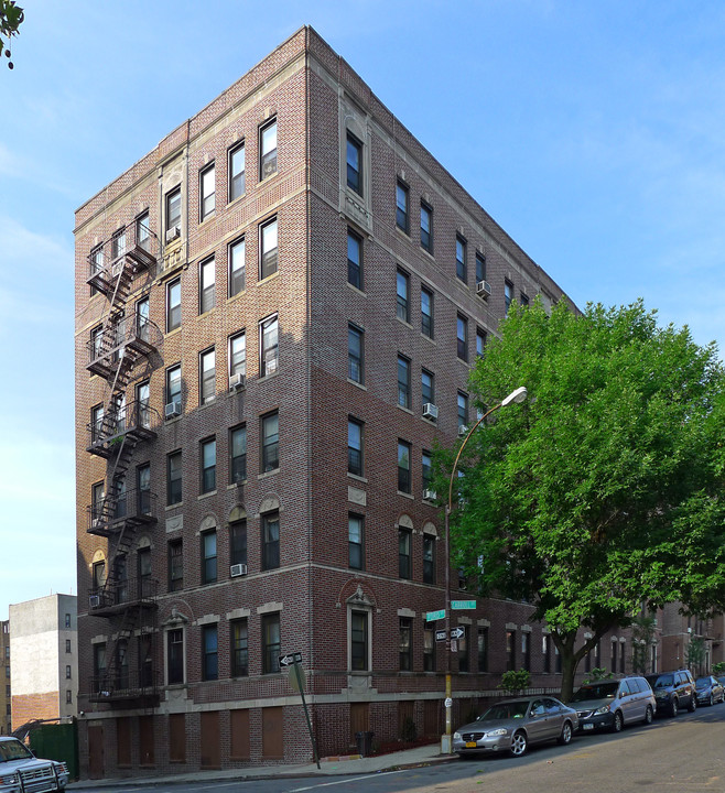 1702 Carroll St in Brooklyn, NY - Building Photo