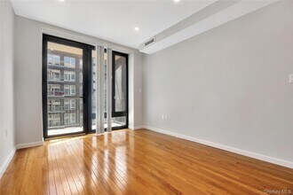 148-36 89th Ave in Queens, NY - Foto de edificio - Building Photo