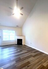 377 Still Water Cir in Boiling Springs, SC - Building Photo - Building Photo