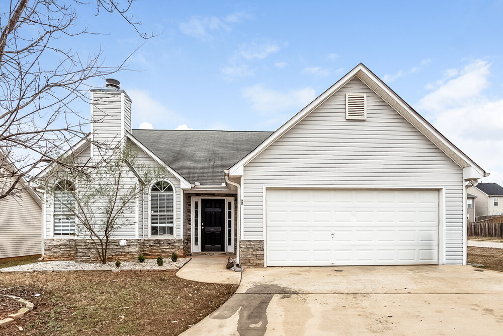 1785 Neighborhood Walk in Mcdonough, GA - Building Photo