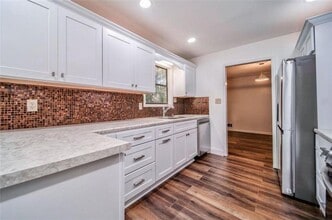 2915 Creek Park Dr in Marietta, GA - Building Photo - Building Photo