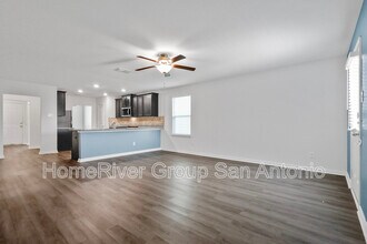 7315 Sharma Vly in San Antonio, TX - Building Photo - Building Photo