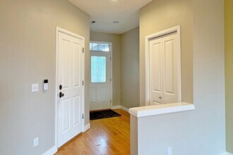 1024 167th Pl SW in Lynnwood, WA - Building Photo - Building Photo