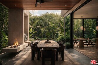 530 N La Jolla Ave in Los Angeles, CA - Building Photo - Building Photo