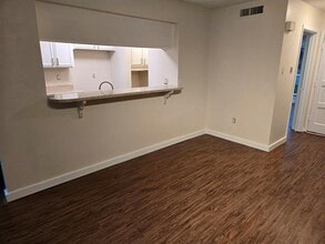 2015 Warnford Pl in Arlington, TX - Building Photo - Building Photo