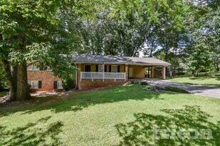 5020 Horton Pl in Douglasville, GA - Building Photo