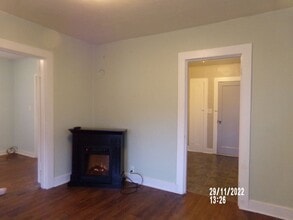 2830 Aberdeen Ave in Hoquiam, WA - Building Photo - Building Photo