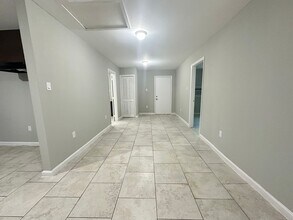 107 Altic St in Houston, TX - Building Photo - Building Photo