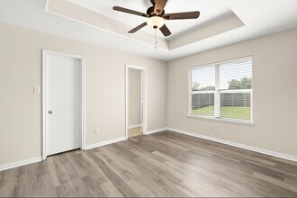 9109 Mackerel Dr in Texas City, TX - Building Photo - Building Photo