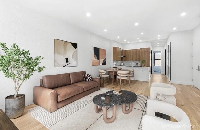 166 First Ave in New York, NY - Building Photo - Building Photo