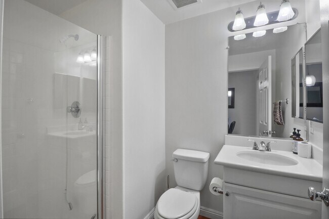 252 Soco Dr in Fullerton, CA - Building Photo - Building Photo