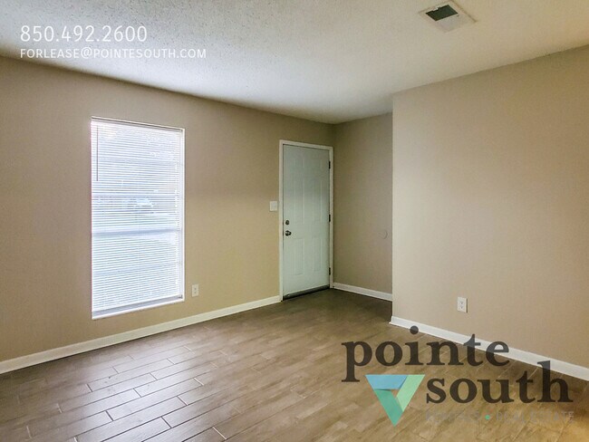 3040 Donley St in Pensacola, FL - Building Photo - Building Photo