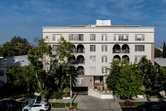 Villa Canon in Beverly Hills, CA - Building Photo - Building Photo