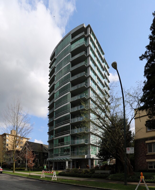 Menkis Court in Vancouver, BC - Building Photo - Primary Photo