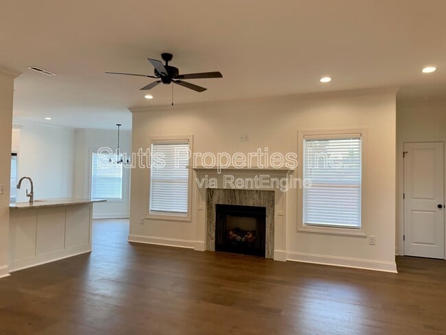 1009 Grand Ave in Muscle Shoals, AL - Building Photo - Building Photo