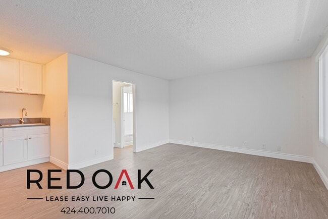 7466 Rosemead Blvd in Pico Rivera, CA - Building Photo - Building Photo