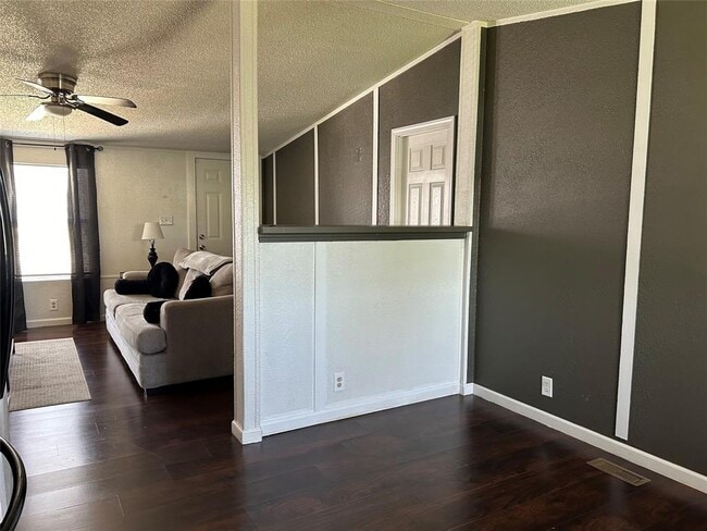 3234 Cantabrian Dr in Killeen, TX - Building Photo - Building Photo