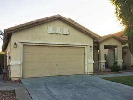 11170 W Almeria Rd in Avondale, AZ - Building Photo