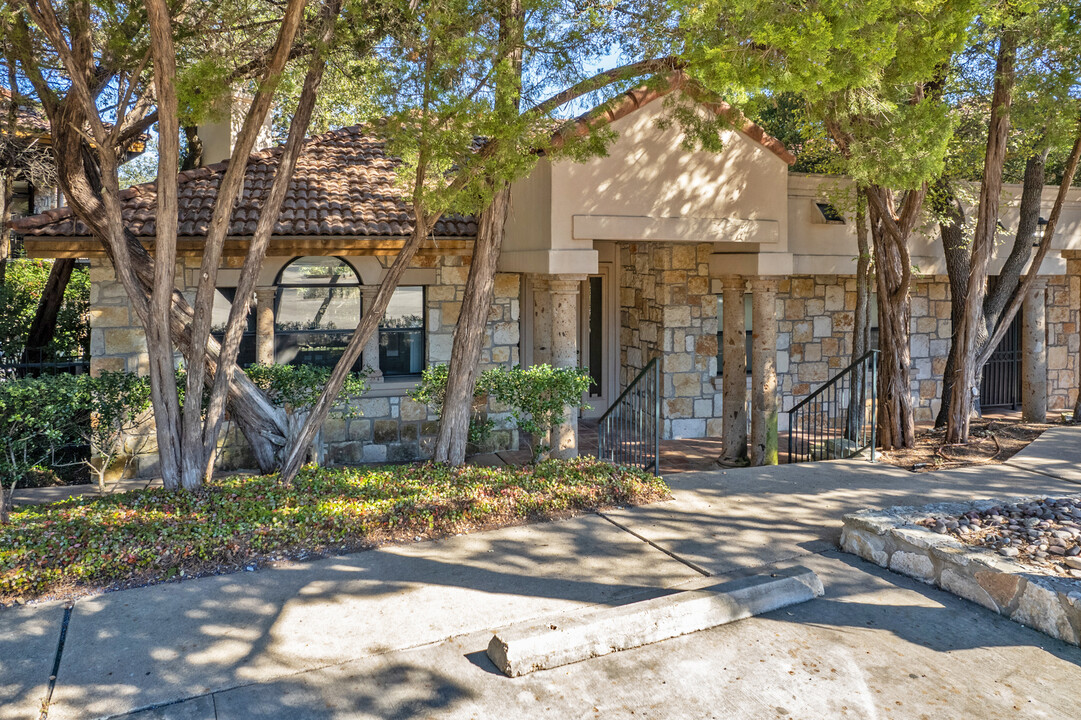 1000 Liberty Park Dr in Austin, TX - Foto de edificio