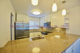 902 Vía Casitas in Larkspur, CA - Building Photo - Building Photo