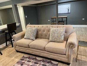 4836 S Michigan Ave, Unit Furnished Garden Unit in Chicago, IL - Building Photo - Building Photo