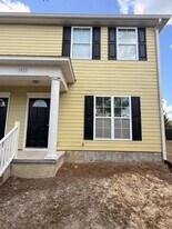 1925 Durham Ave in Tallahassee, FL - Building Photo