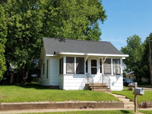 property at 2740 S Slope Ter