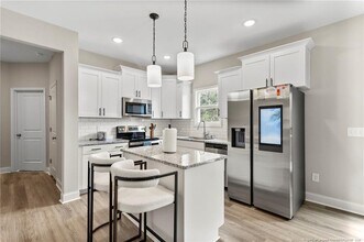 112 Nairn St in Fayetteville, NC - Building Photo - Building Photo