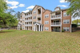 2801 Chancellorsville Dr in Tallahassee, FL - Building Photo