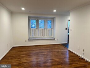 6653 Fairfax Rd, Unit 7105 in Bethesda, MD - Building Photo - Building Photo