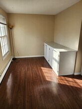 825 Old Settlers Trail in Hopkins, MN - Building Photo - Building Photo